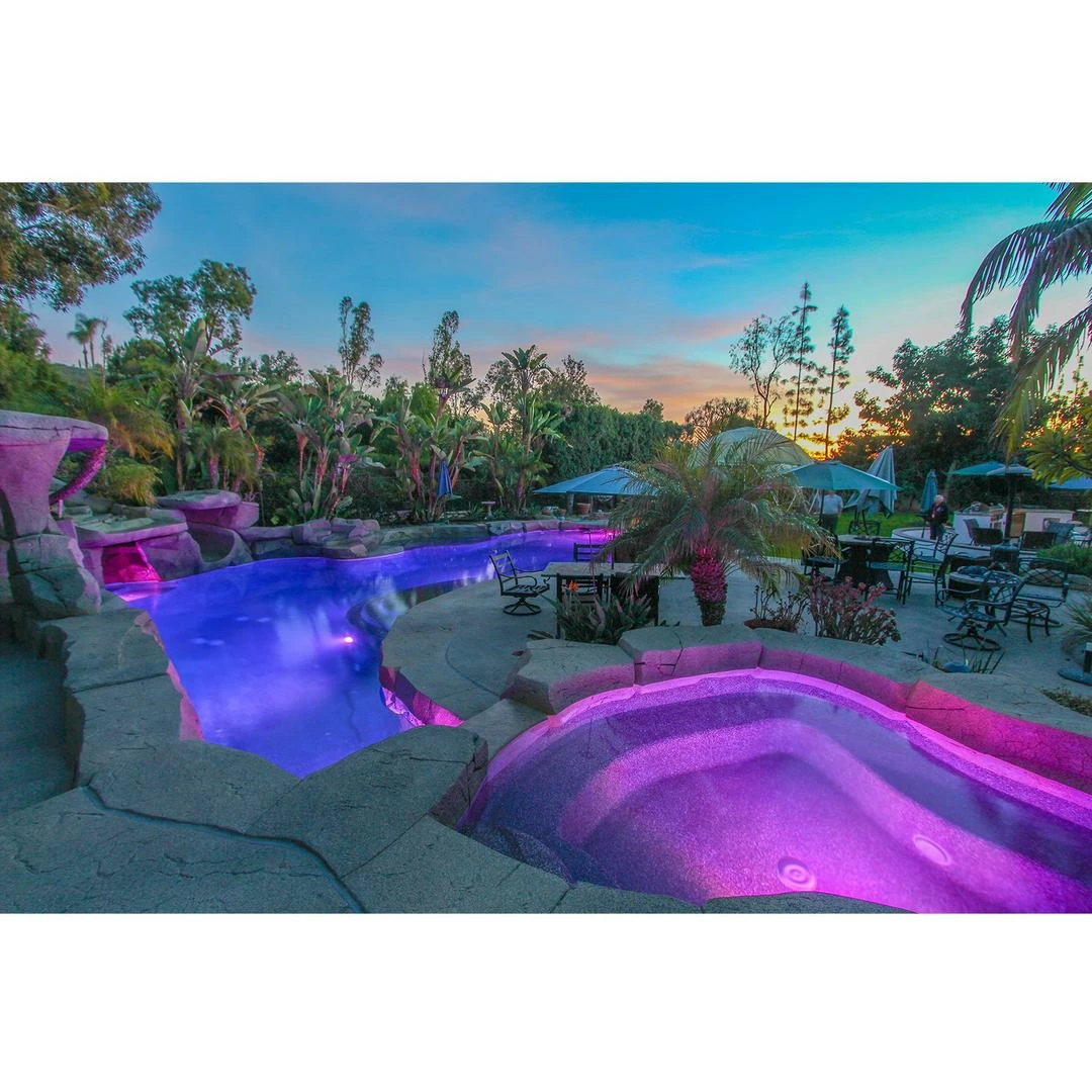 J&J Electronics - 120V, 6W ColorSplash Color Changing And White LED Spa Lamp - Image 6